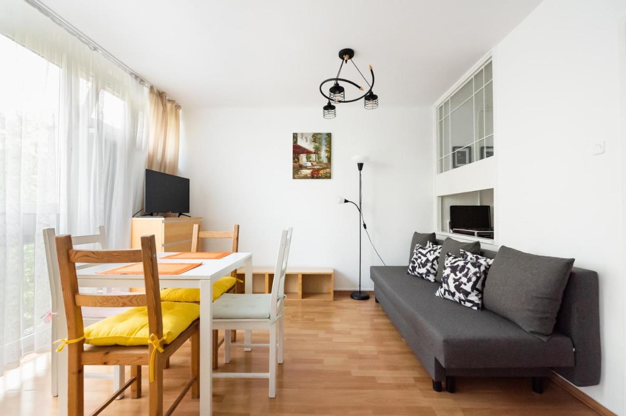 Graniczna Standard Apartment Varsóvia Exterior foto